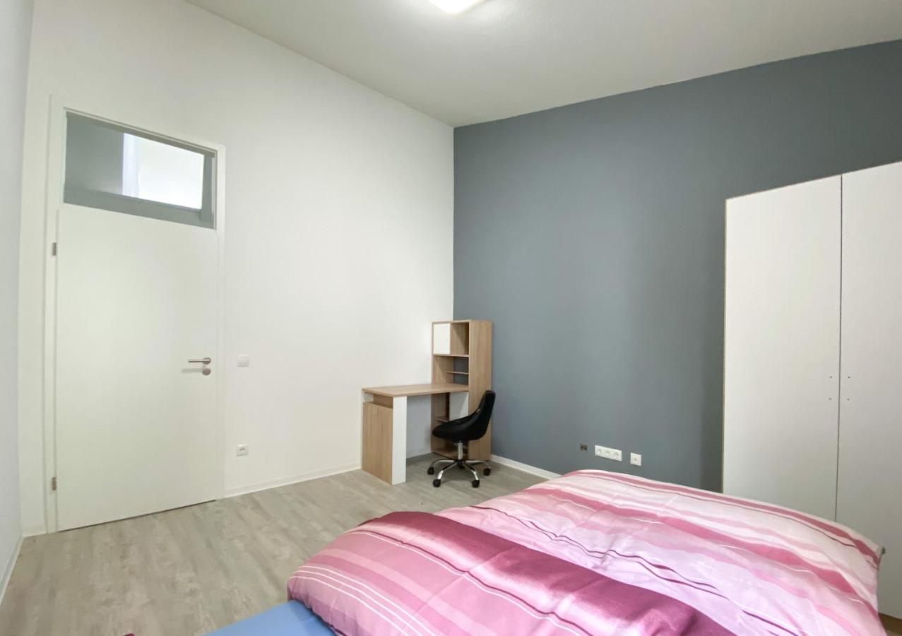 Traumhaftes Privatzimmer In Karlsruhe Eksteriør bilde