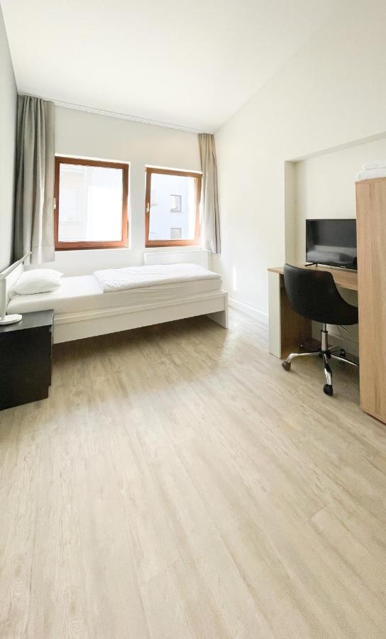 Traumhaftes Privatzimmer In Karlsruhe Eksteriør bilde
